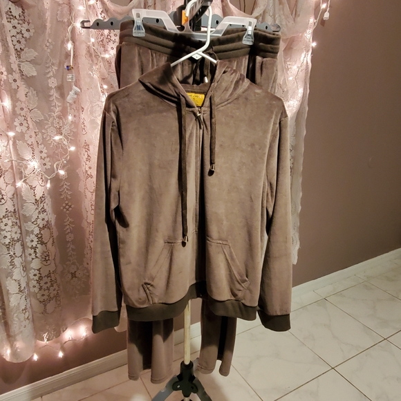 Jackets & Blazers - Velour outfit barely worn.